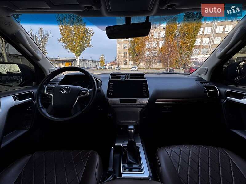 Внедорожник / Кроссовер Toyota Land Cruiser Prado 2022 в Днепре фото 14 Внедорожник / Кроссовер Toyota Land Cruiser Prado 2022 в Днепре