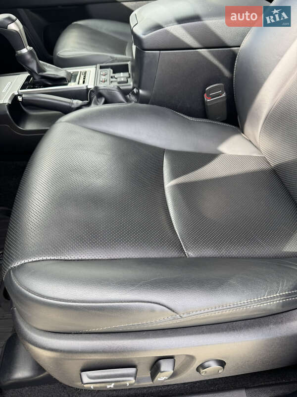 Позашляховик / Кросовер Toyota Land Cruiser Prado 2022 в Ізмаїлі