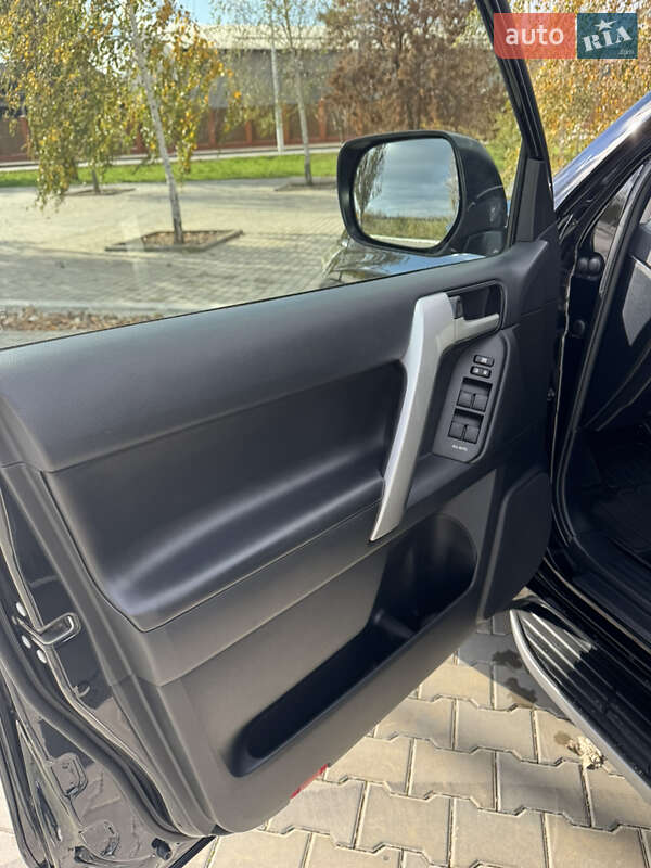 Позашляховик / Кросовер Toyota Land Cruiser Prado 2022 в Ізмаїлі