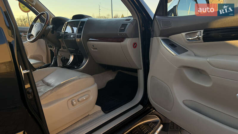 Внедорожник / Кроссовер Toyota Land Cruiser Prado 2006 в Львове