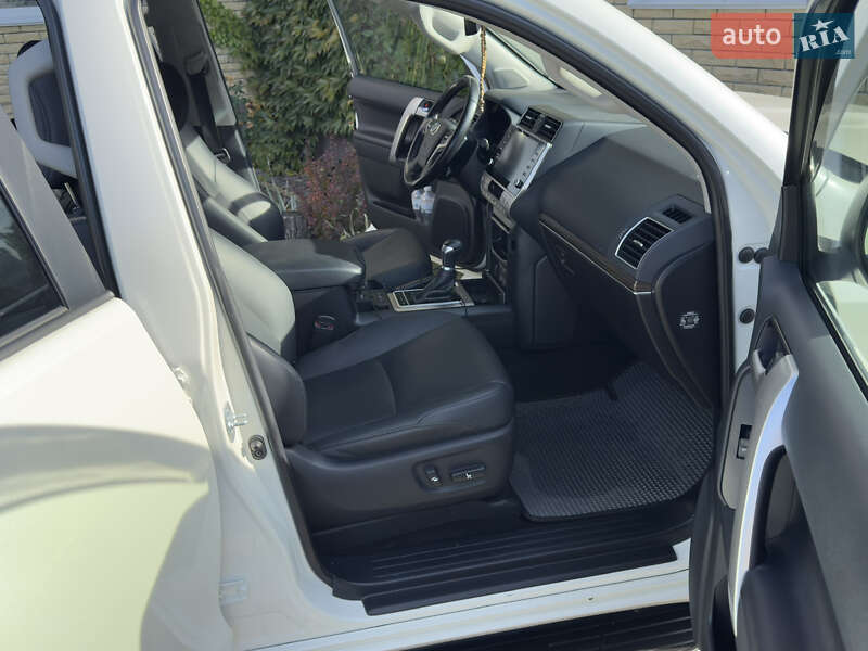 Внедорожник / Кроссовер Toyota Land Cruiser Prado 2021 в Виннице фото 12 Внедорожник / Кроссовер Toyota Land Cruiser Prado 2021 в Виннице