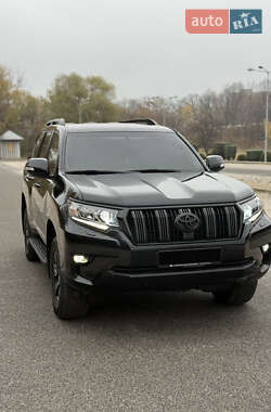 Внедорожник / Кроссовер Toyota Land Cruiser Prado 2023 в Днепре