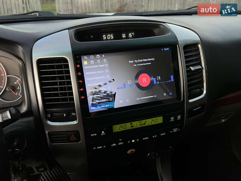 Внедорожник / Кроссовер Toyota Land Cruiser Prado 2006 в Сваляве