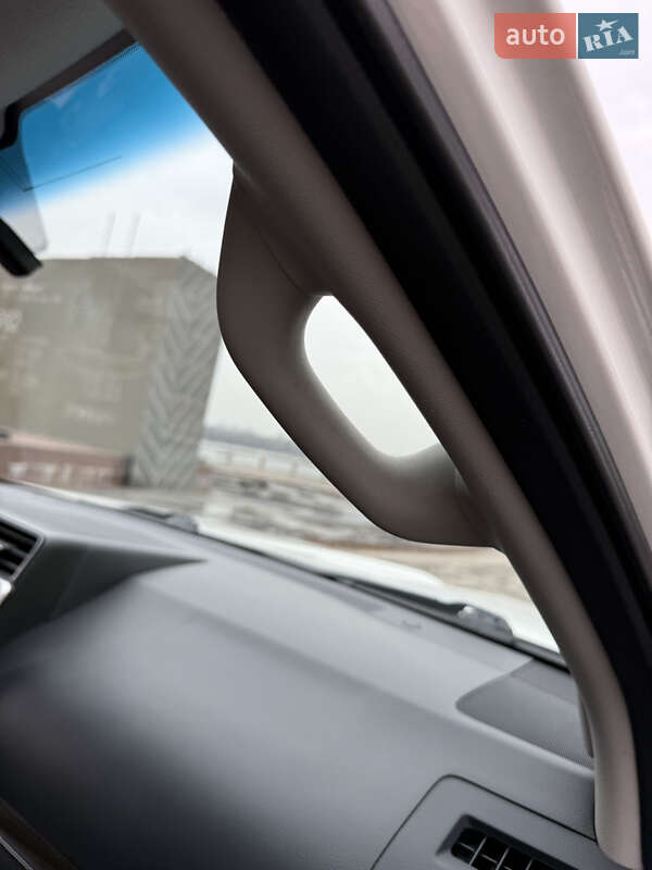 Позашляховик / Кросовер Toyota Land Cruiser Prado 2020 в Києві