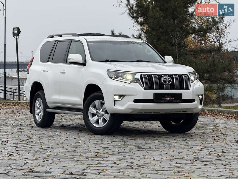 Позашляховик / Кросовер Toyota Land Cruiser Prado 2020 в Києві