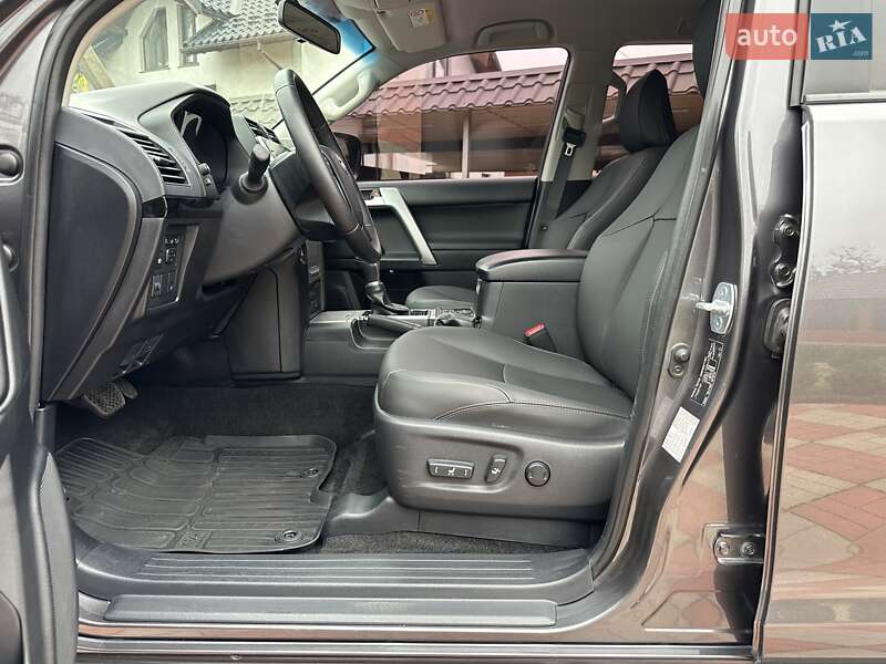 Позашляховик / Кросовер Toyota Land Cruiser Prado 2020 в Вінниці
