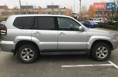 Позашляховик / Кросовер Toyota Land Cruiser Prado 2008 в Горі