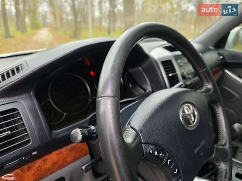 Внедорожник / Кроссовер Toyota Land Cruiser Prado 2008 в Кропивницком