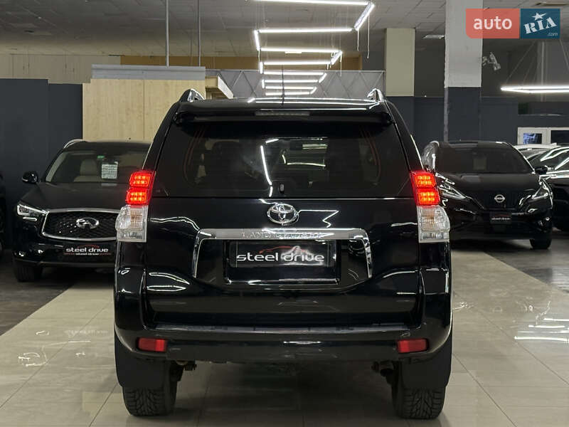 Внедорожник / Кроссовер Toyota Land Cruiser Prado 2010 в Николаеве