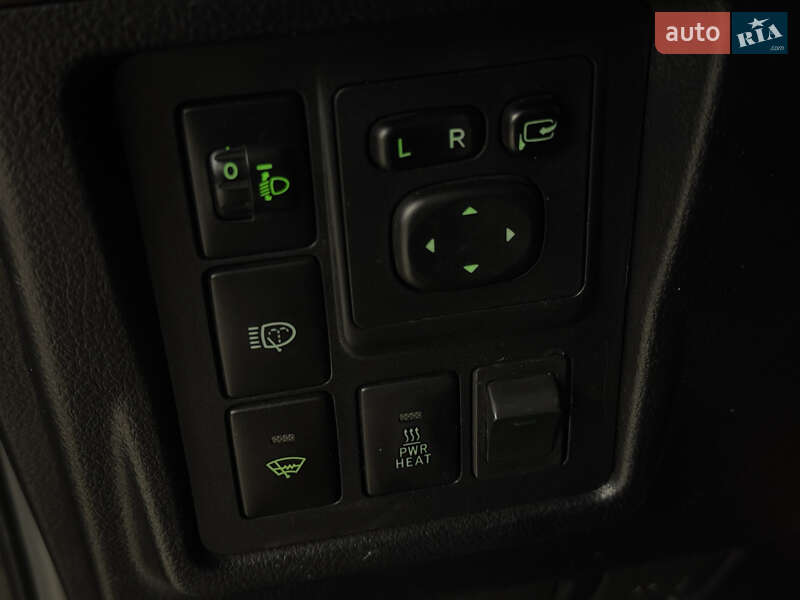 Внедорожник / Кроссовер Toyota Land Cruiser Prado 2010 в Николаеве