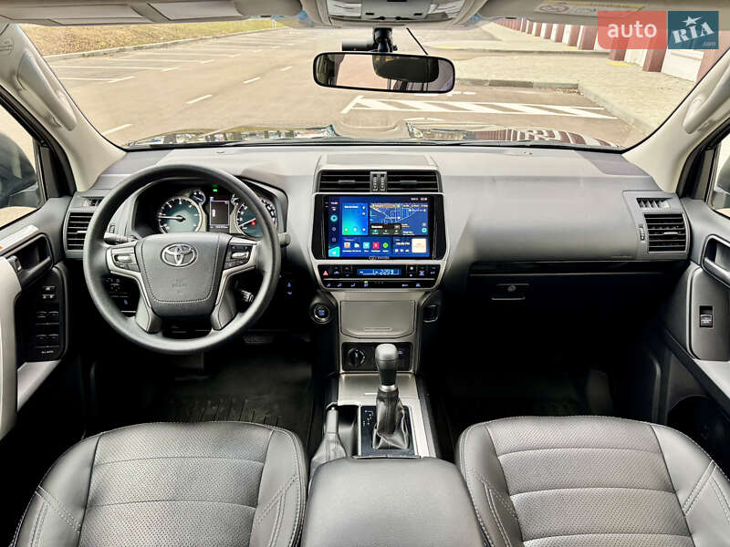 Внедорожник / Кроссовер Toyota Land Cruiser Prado 2020 в Киеве