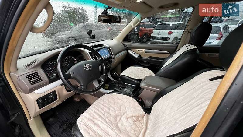 Внедорожник / Кроссовер Toyota Land Cruiser Prado 2004 в Киеве фото 18 Внедорожник / Кроссовер Toyota Land Cruiser Prado 2004 в Киеве
