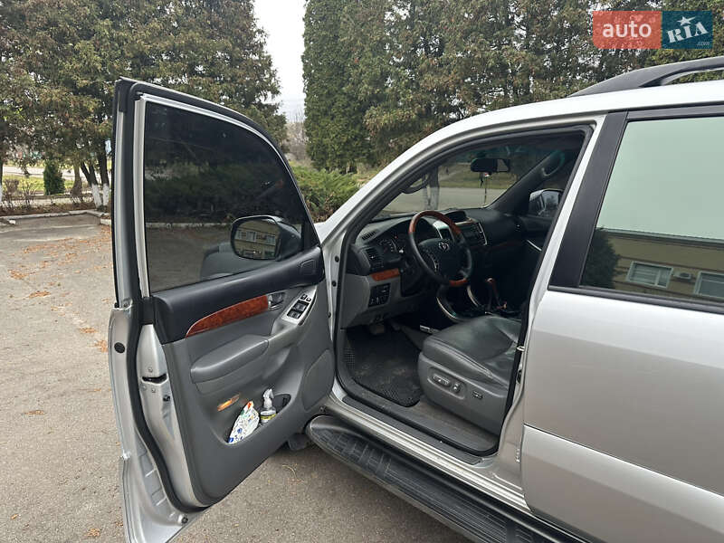 Внедорожник / Кроссовер Toyota Land Cruiser Prado 2008 в Глухове