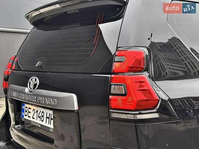 Внедорожник / Кроссовер Toyota Land Cruiser Prado 2019 в Киеве фото 19 Внедорожник / Кроссовер Toyota Land Cruiser Prado 2019 в Киеве