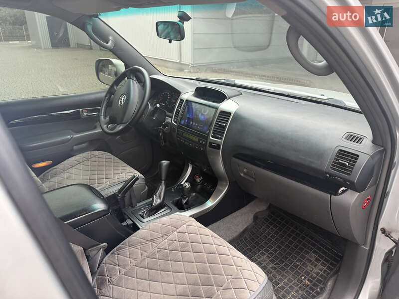 Внедорожник / Кроссовер Toyota Land Cruiser Prado 2006 в Запорожье