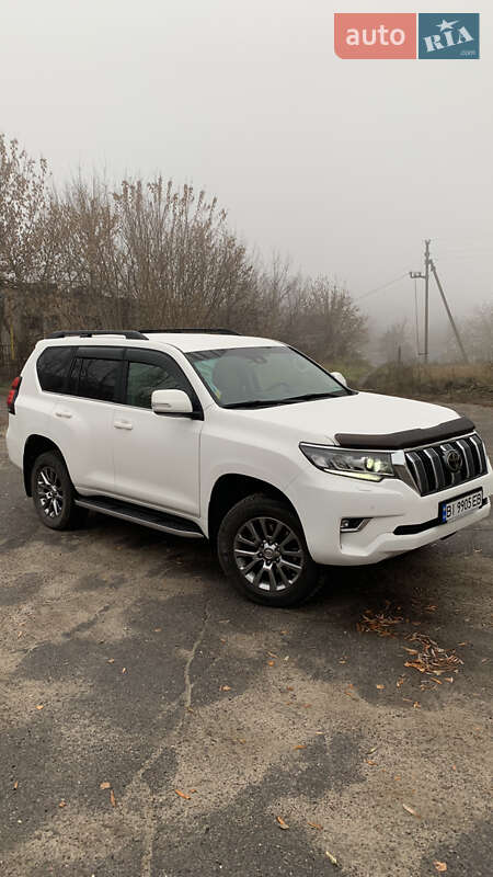 Внедорожник / Кроссовер Toyota Land Cruiser Prado 2019 в Полтаве фото 3 Внедорожник / Кроссовер Toyota Land Cruiser Prado 2019 в Полтаве