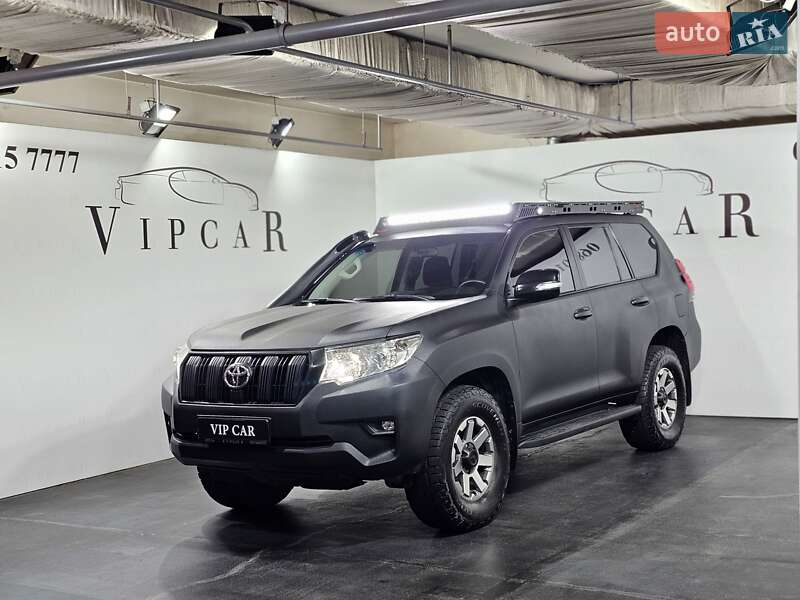 Позашляховик / Кросовер Toyota Land Cruiser Prado 2019 в Києві