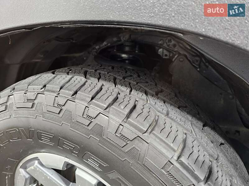 Позашляховик / Кросовер Toyota Land Cruiser Prado 2019 в Києві