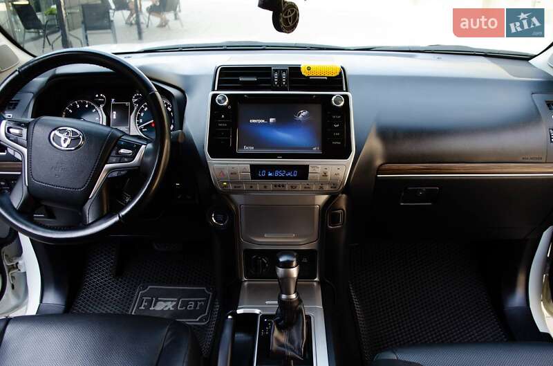 Позашляховик / Кросовер Toyota Land Cruiser Prado 2020 в Тячеві фото 29 Позашляховик / Кросовер Toyota Land Cruiser Prado 2020 в Тячеві