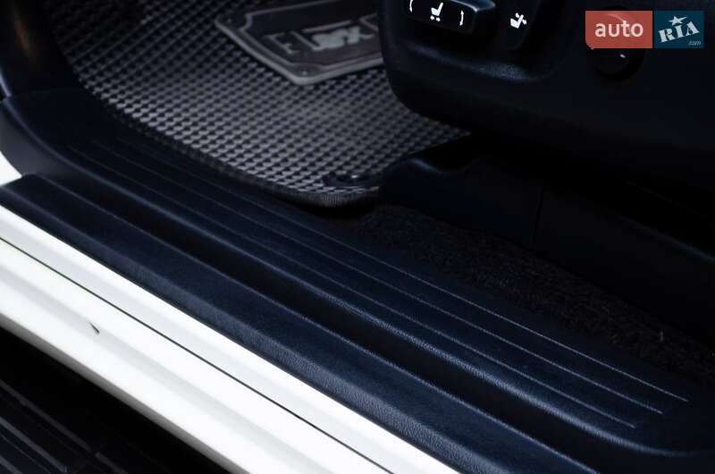 Позашляховик / Кросовер Toyota Land Cruiser Prado 2020 в Тячеві фото 45 Позашляховик / Кросовер Toyota Land Cruiser Prado 2020 в Тячеві