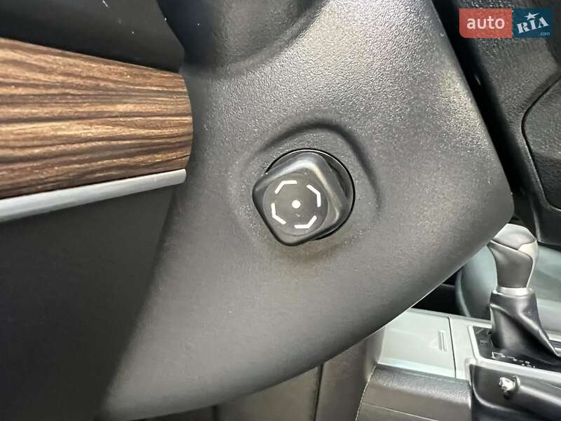 Внедорожник / Кроссовер Toyota Land Cruiser Prado 2019 в Тернополе