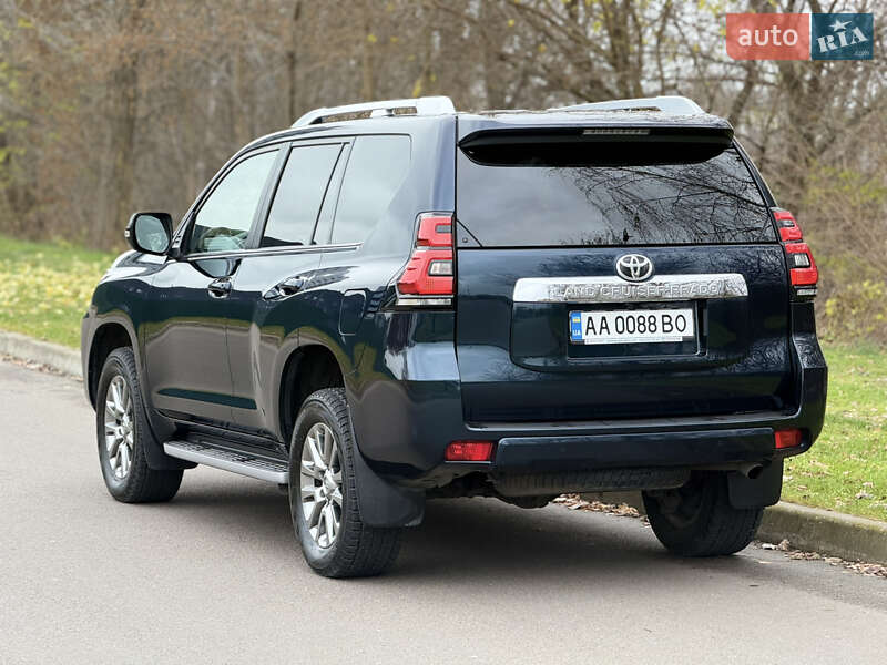 Внедорожник / Кроссовер Toyota Land Cruiser Prado 2019 в Киеве