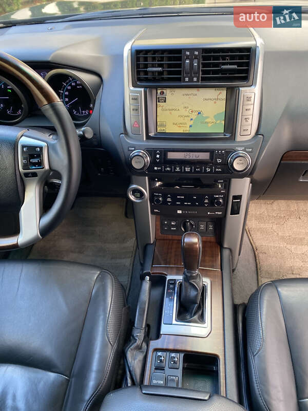 Позашляховик / Кросовер Toyota Land Cruiser Prado 2010 в Одесі фото 8 Позашляховик / Кросовер Toyota Land Cruiser Prado 2010 в Одесі