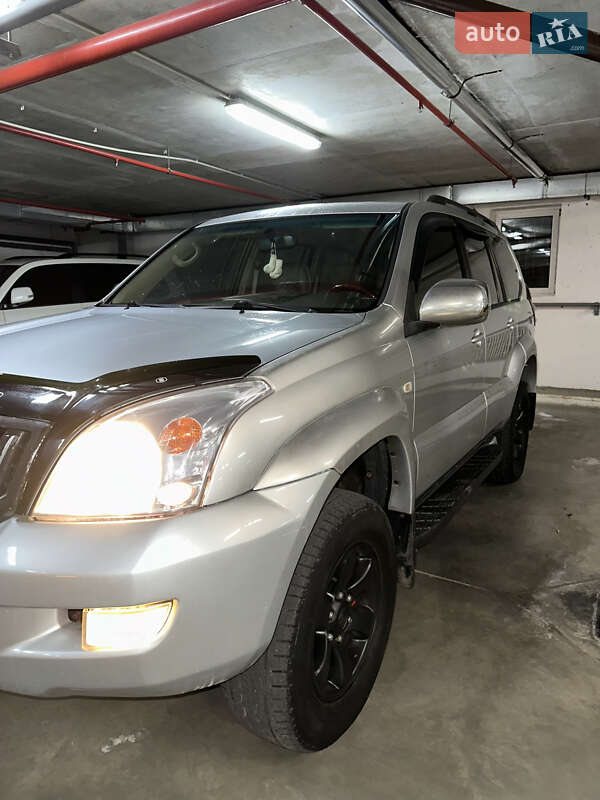Позашляховик / Кросовер Toyota Land Cruiser Prado 2005 в Харкові фото 10 Позашляховик / Кросовер Toyota Land Cruiser Prado 2005 в Харкові