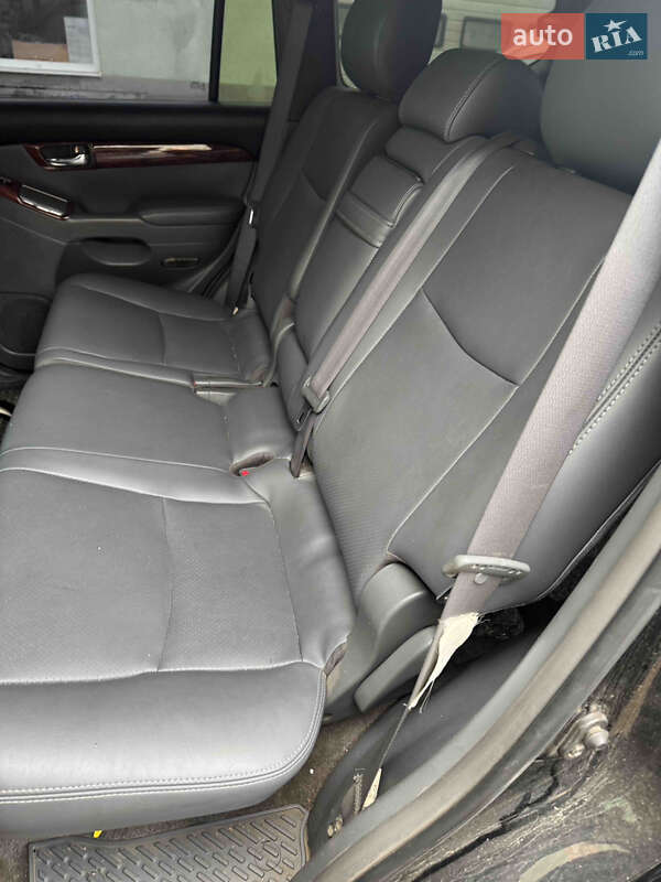 Внедорожник / Кроссовер Toyota Land Cruiser Prado 2005 в Бедевле