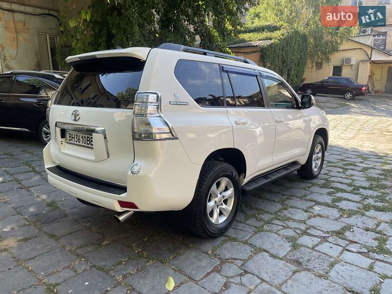 Внедорожник / Кроссовер Toyota Land Cruiser Prado 2011 в Одессе фото 2 Внедорожник / Кроссовер Toyota Land Cruiser Prado 2011 в Одессе