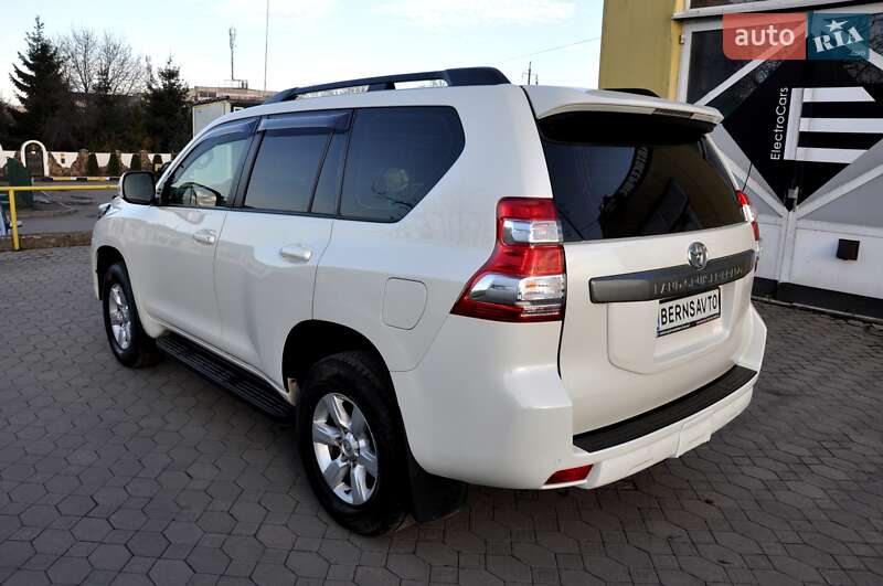 Внедорожник / Кроссовер Toyota Land Cruiser Prado 2016 в Львове фото 15 Внедорожник / Кроссовер Toyota Land Cruiser Prado 2016 в Львове