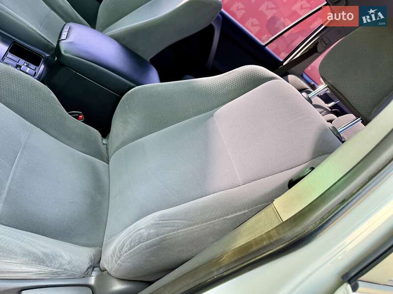 Внедорожник / Кроссовер Toyota Land Cruiser Prado 2013 в Киеве фото 41 Внедорожник / Кроссовер Toyota Land Cruiser Prado 2013 в Киеве