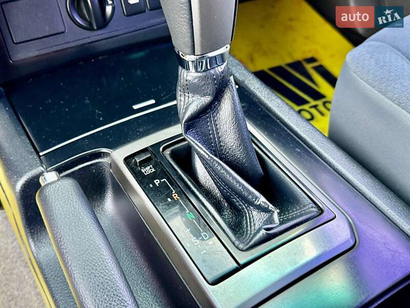 Внедорожник / Кроссовер Toyota Land Cruiser Prado 2013 в Киеве фото 53 Внедорожник / Кроссовер Toyota Land Cruiser Prado 2013 в Киеве