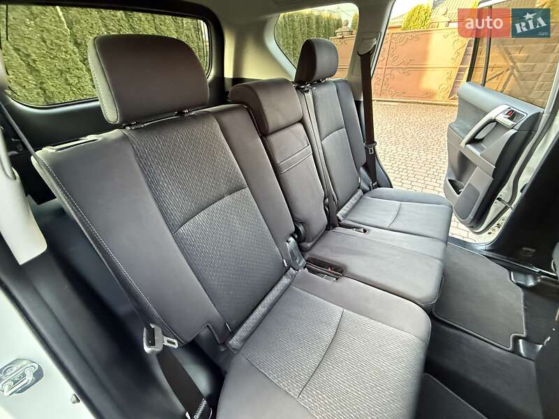 Внедорожник / Кроссовер Toyota Land Cruiser Prado 2022 в Ровно фото 14 Внедорожник / Кроссовер Toyota Land Cruiser Prado 2022 в Ровно