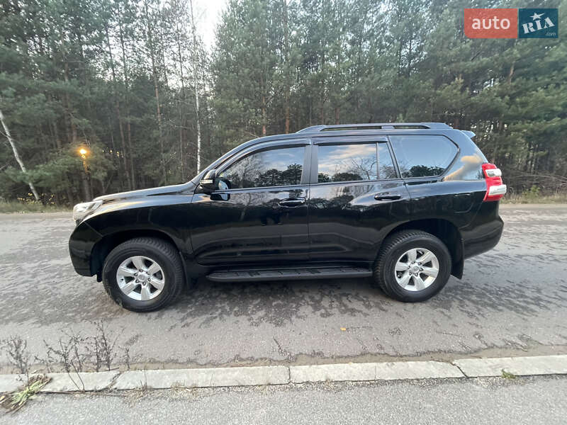 Внедорожник / Кроссовер Toyota Land Cruiser Prado 2017 в Киеве фото 2 Внедорожник / Кроссовер Toyota Land Cruiser Prado 2017 в Киеве