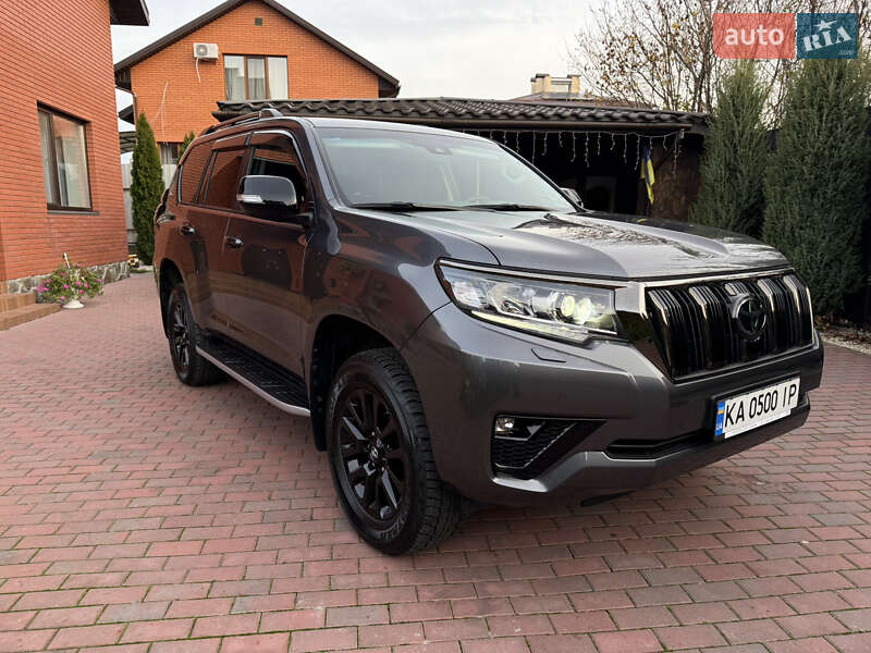 Внедорожник / Кроссовер Toyota Land Cruiser Prado 2022 в Киеве