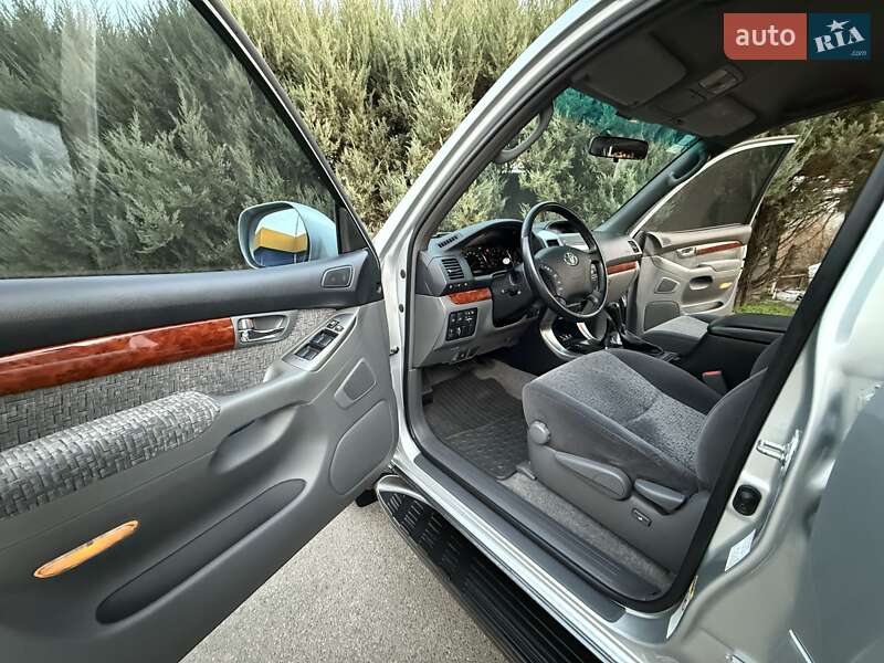 Внедорожник / Кроссовер Toyota Land Cruiser Prado 2008 в Киеве фото 60 Внедорожник / Кроссовер Toyota Land Cruiser Prado 2008 в Киеве