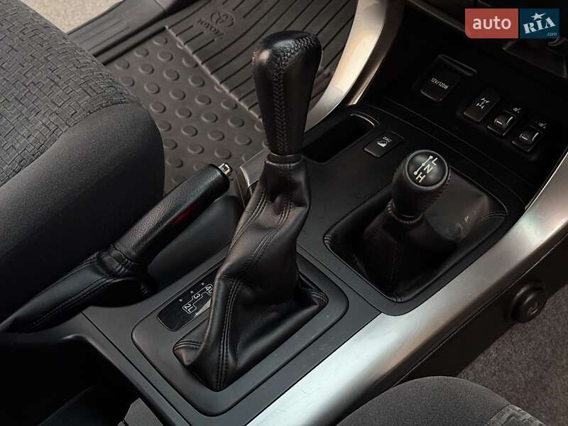 Внедорожник / Кроссовер Toyota Land Cruiser Prado 2008 в Киеве фото 119 Внедорожник / Кроссовер Toyota Land Cruiser Prado 2008 в Киеве