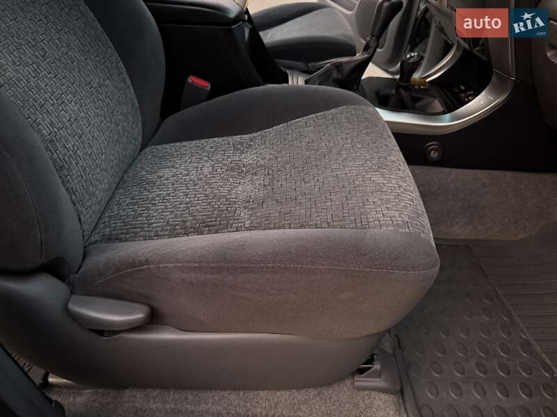 Внедорожник / Кроссовер Toyota Land Cruiser Prado 2008 в Киеве фото 116 Внедорожник / Кроссовер Toyota Land Cruiser Prado 2008 в Киеве