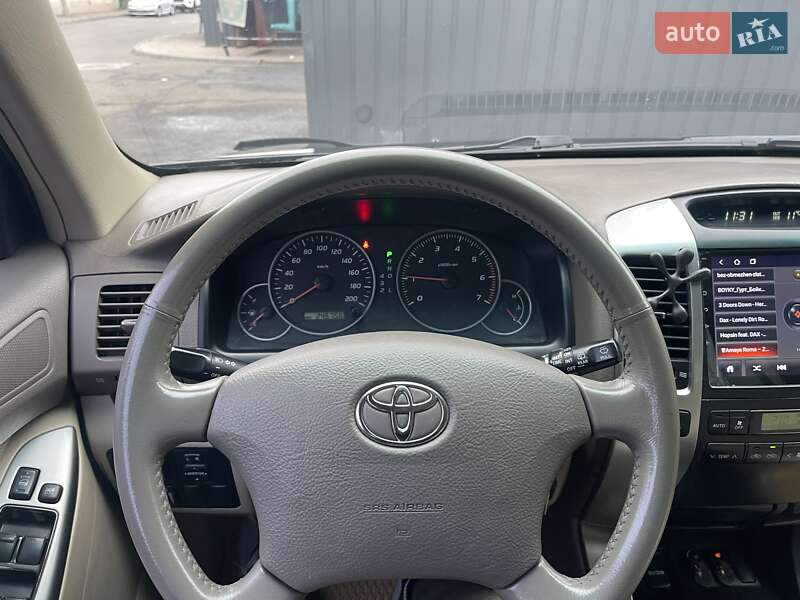 Внедорожник / Кроссовер Toyota Land Cruiser Prado 2007 в Николаеве