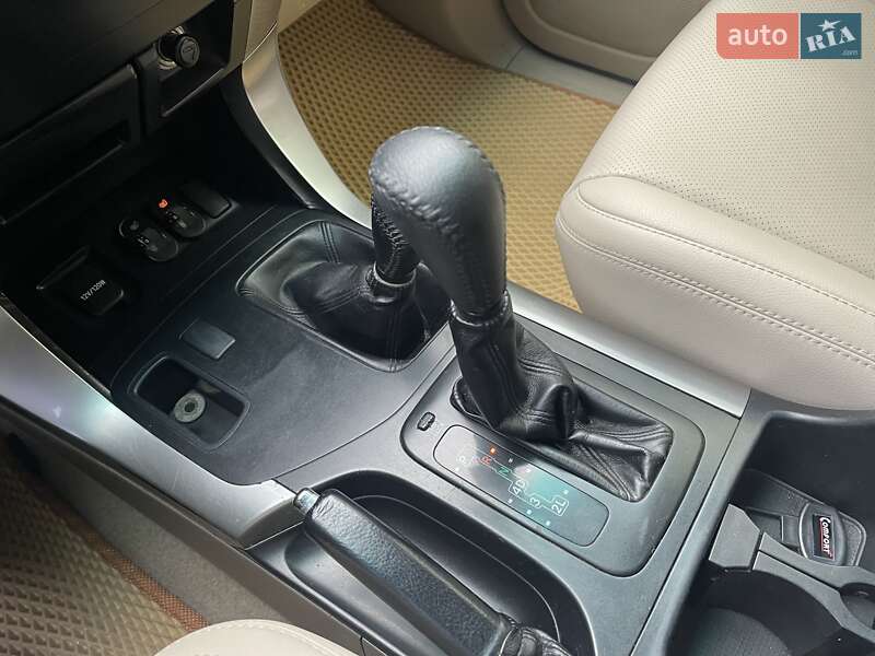 Внедорожник / Кроссовер Toyota Land Cruiser Prado 2007 в Николаеве