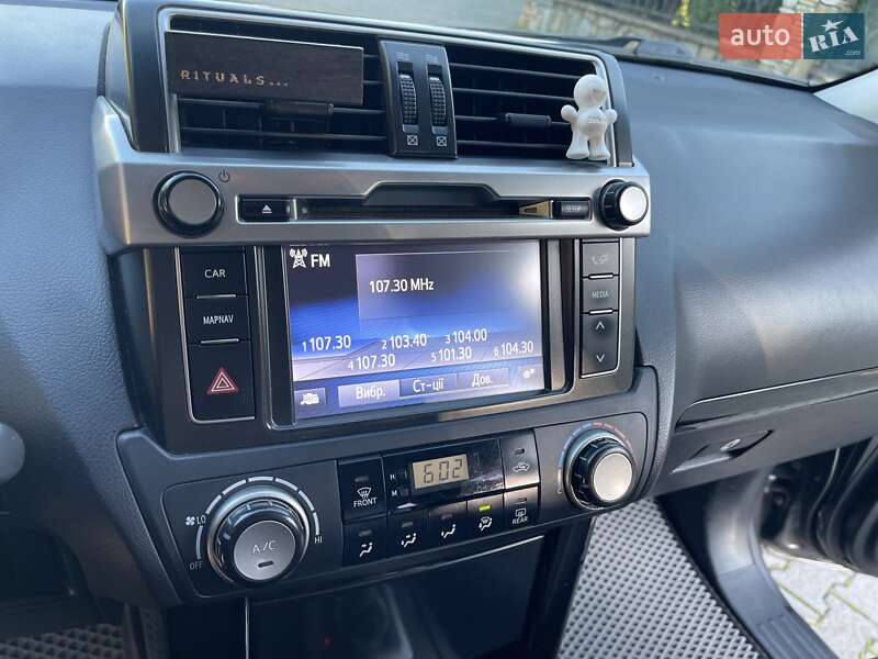 Внедорожник / Кроссовер Toyota Land Cruiser Prado 2013 в Ивано-Франковске