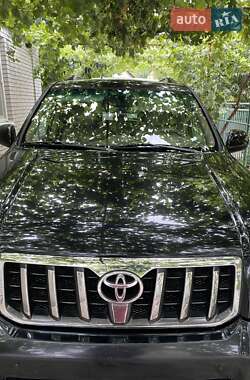 Позашляховик / Кросовер Toyota Land Cruiser Prado 2005 в Запоріжжі