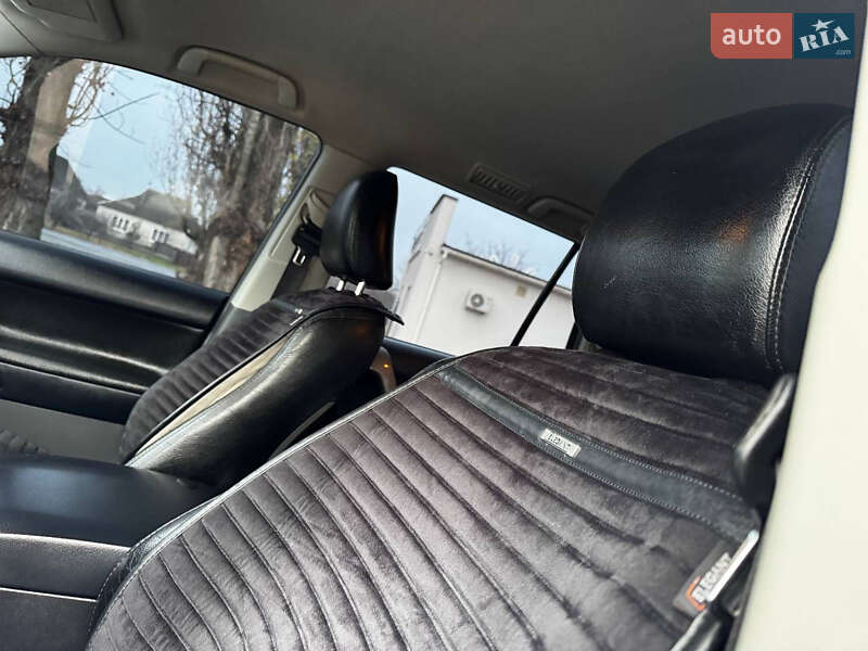 Внедорожник / Кроссовер Toyota Land Cruiser Prado 2010 в Ахтырке