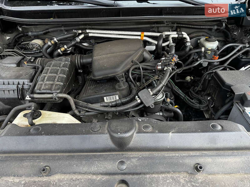 Внедорожник / Кроссовер Toyota Land Cruiser Prado 2010 в Ахтырке