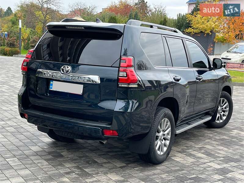 Позашляховик / Кросовер Toyota Land Cruiser Prado 2019 в Мукачевому фото 17 Позашляховик / Кросовер Toyota Land Cruiser Prado 2019 в Мукачевому