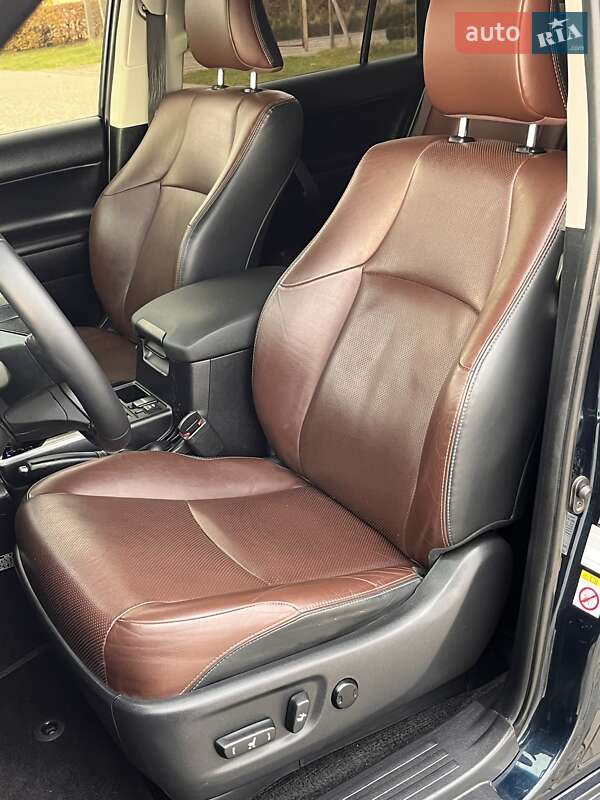 Позашляховик / Кросовер Toyota Land Cruiser Prado 2019 в Мукачевому фото 40 Позашляховик / Кросовер Toyota Land Cruiser Prado 2019 в Мукачевому