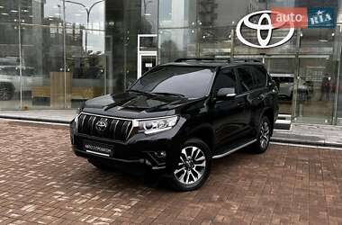 Позашляховик / Кросовер Toyota Land Cruiser Prado 2022 в Києві