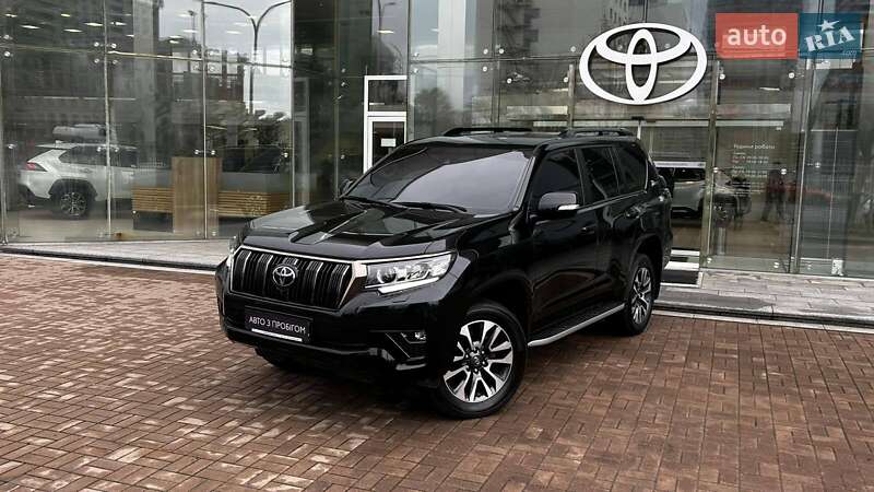 Toyota Land Cruiser Prado 2022