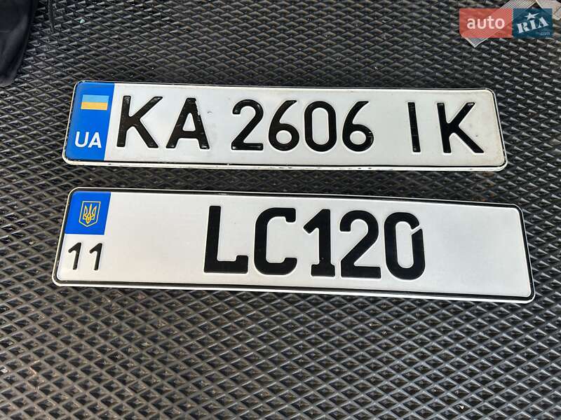 Внедорожник / Кроссовер Toyota Land Cruiser Prado 2005 в Киеве